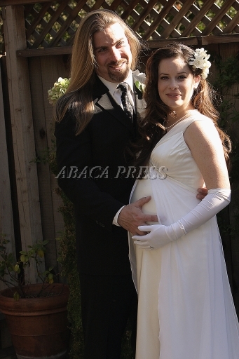 http://www.hollymcombs.com/TheWedding/11.jpg