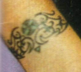 http://www.hollymcombs.com/tattoo4.jpg